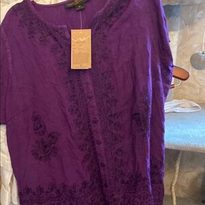 Final Price 💜 Purple Embroidered Women's Top NWT
